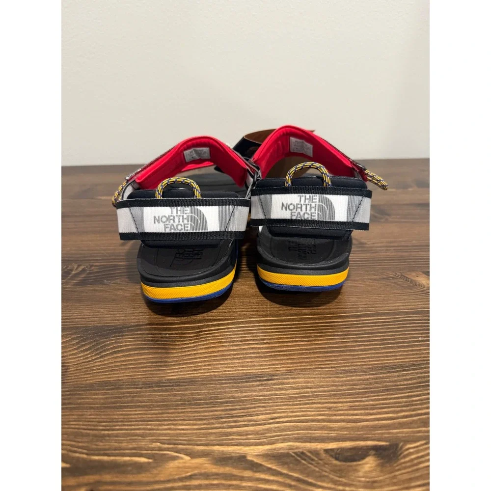 The North Face Mens Skeena Sport Sandal Red Black Blue Yellow Size 11‎